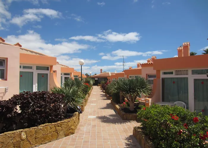 Prázdninový areál Castillo Playa 2*